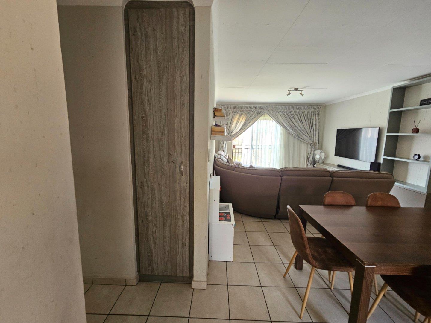 739898_9.jpg