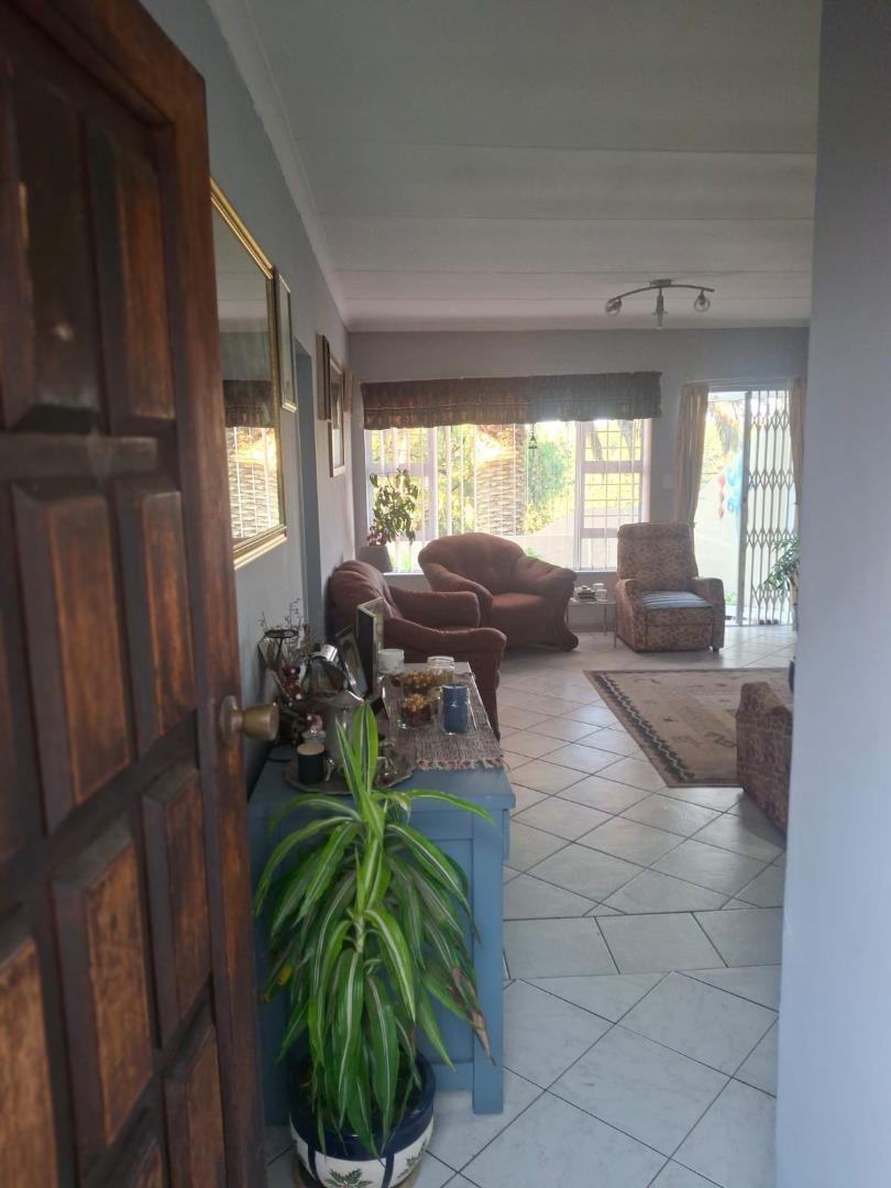 2 Bedroom Townhouse for Sale - Gauteng