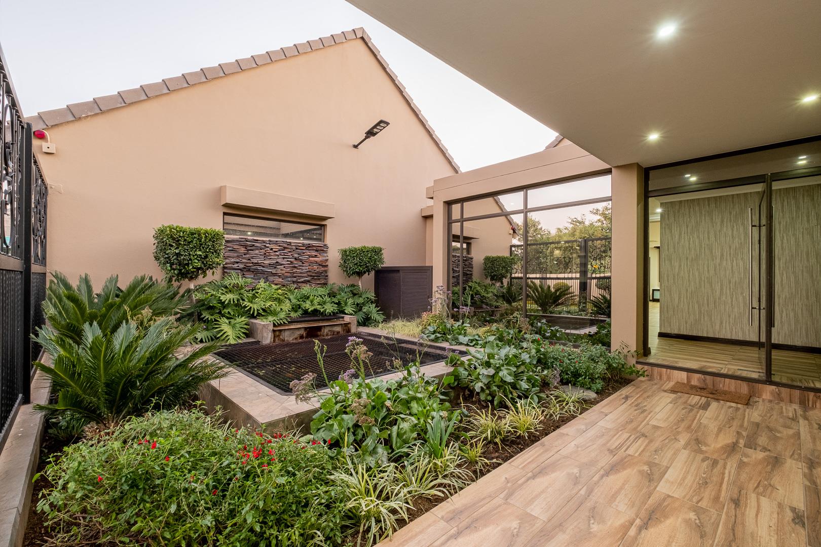 5 Bedroom House for Sale - Gauteng