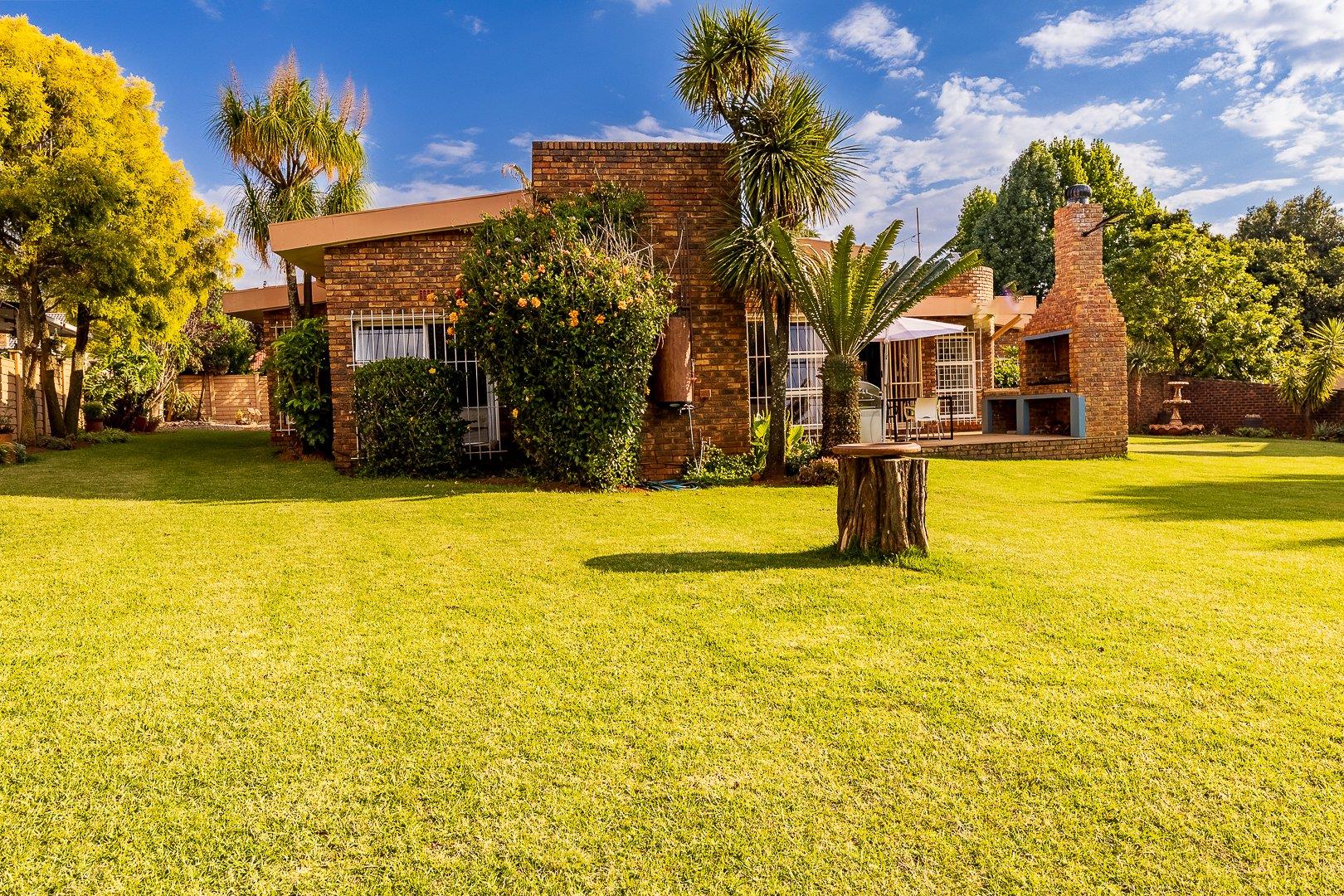 3 Bedroom  House for Sale in Krugersdorp - Gauteng