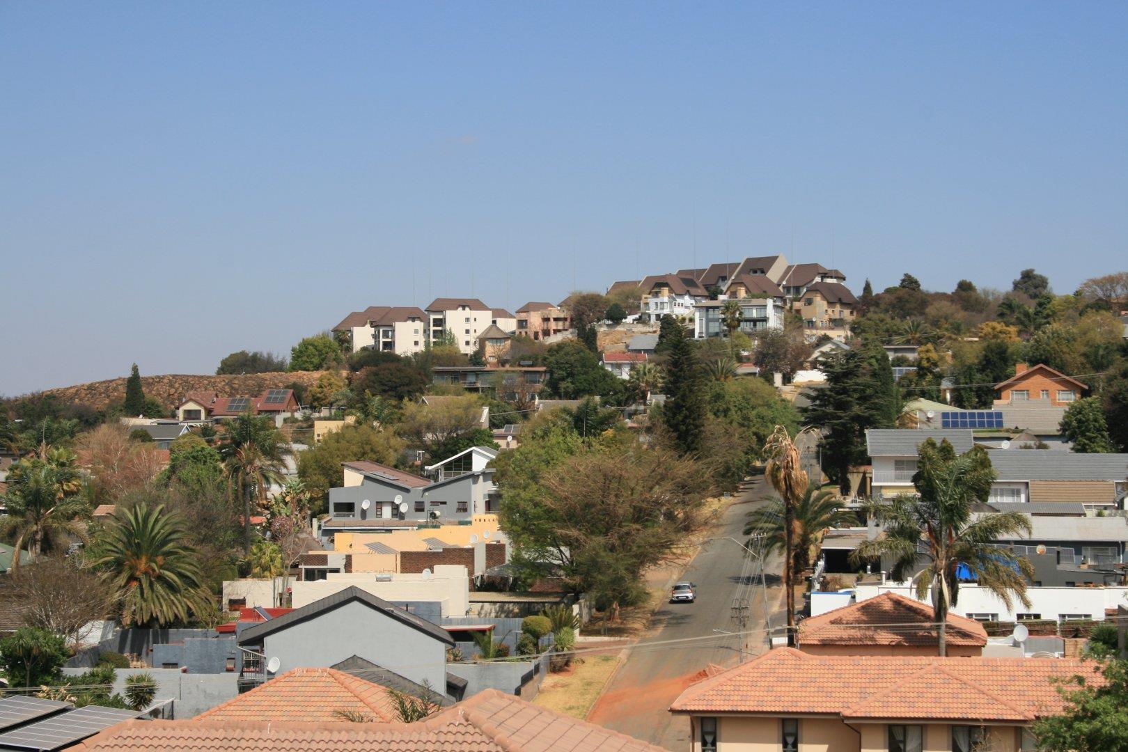 727390_8.jpg