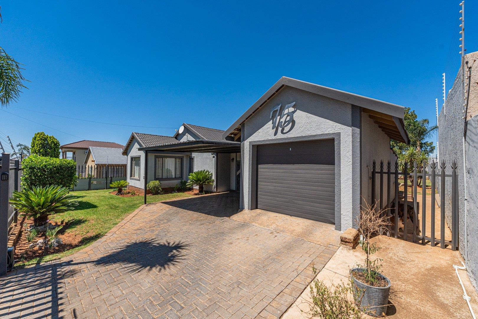 3 Bedroom House for Sale - Gauteng