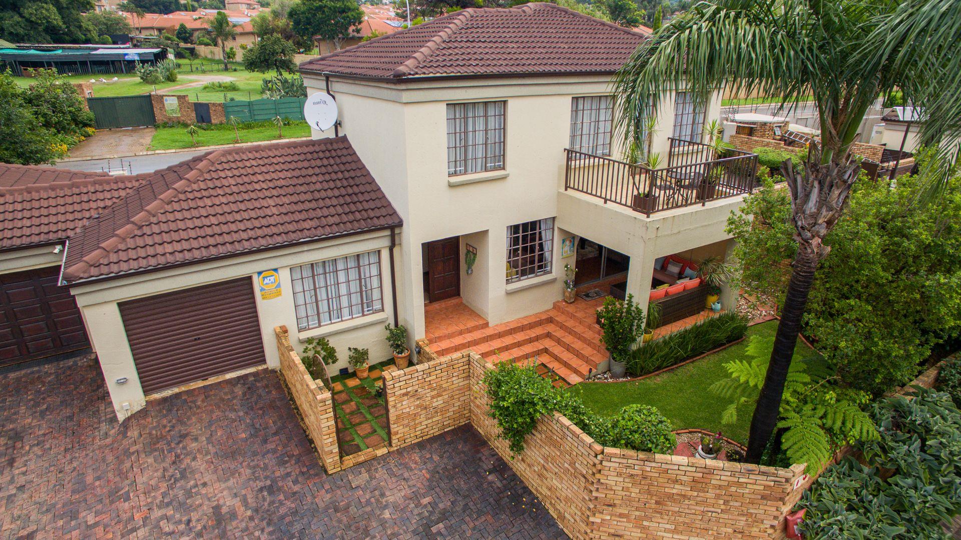 3 Bedroom Townhouse for Sale - Gauteng