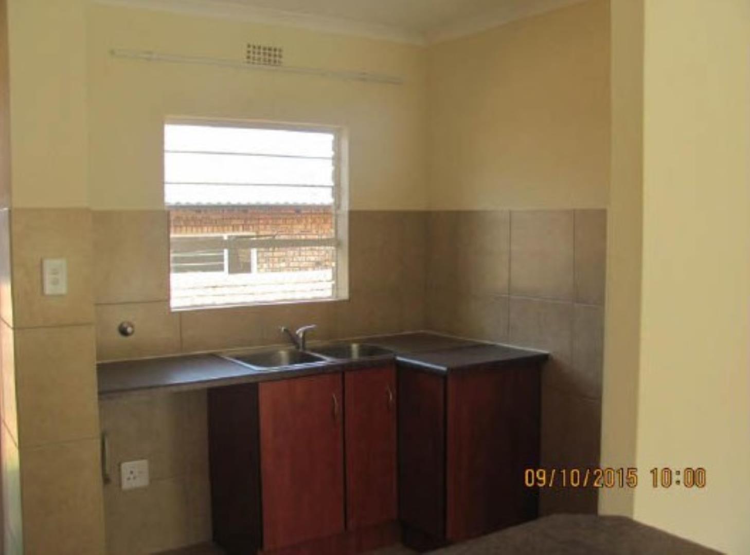 756606_kitchen_2.jpg