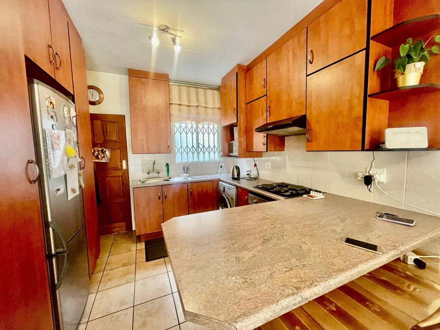 2 Bedroom Apartment for Sale - Gauteng