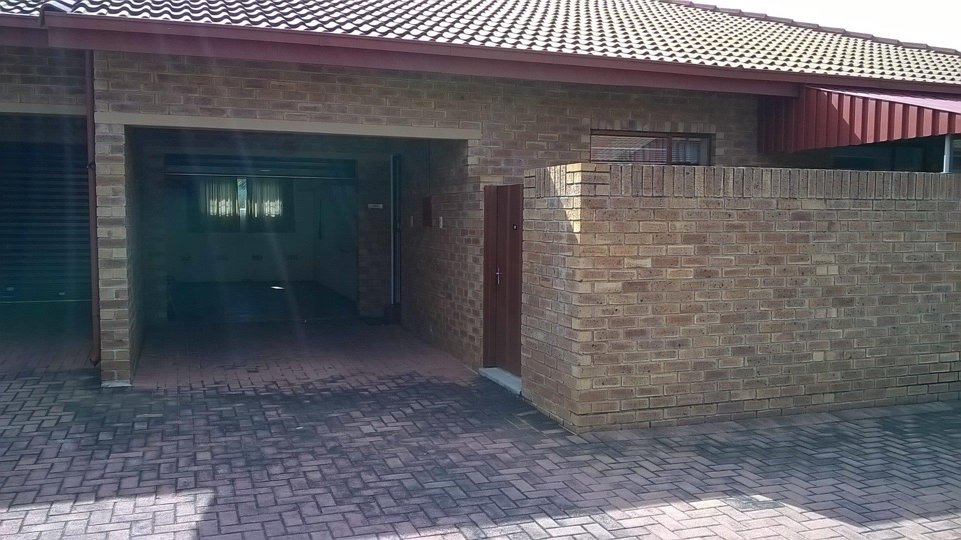 2 Bedroom Retirement Village for Sale - Gauteng
