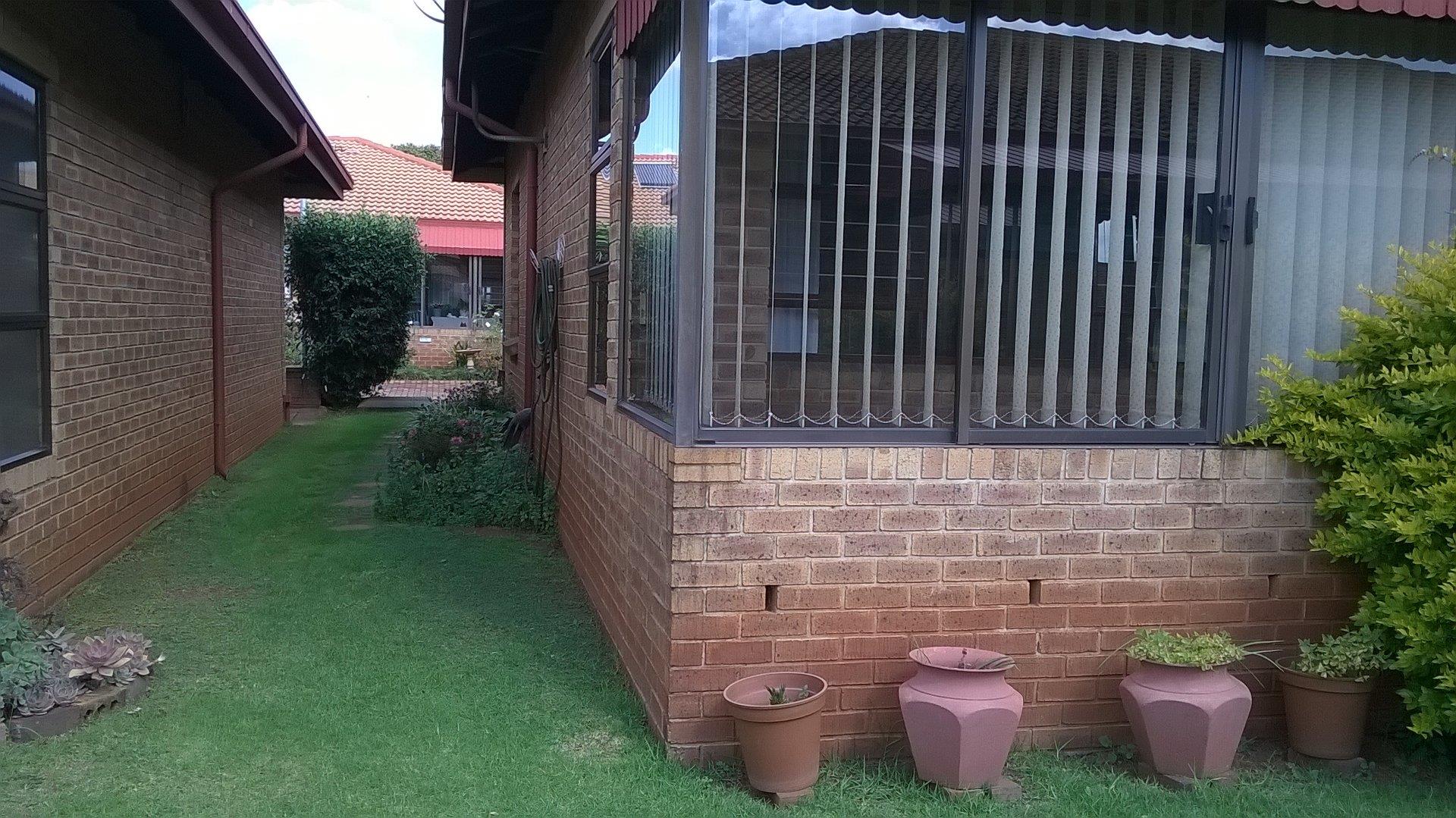 765697_20.jpg