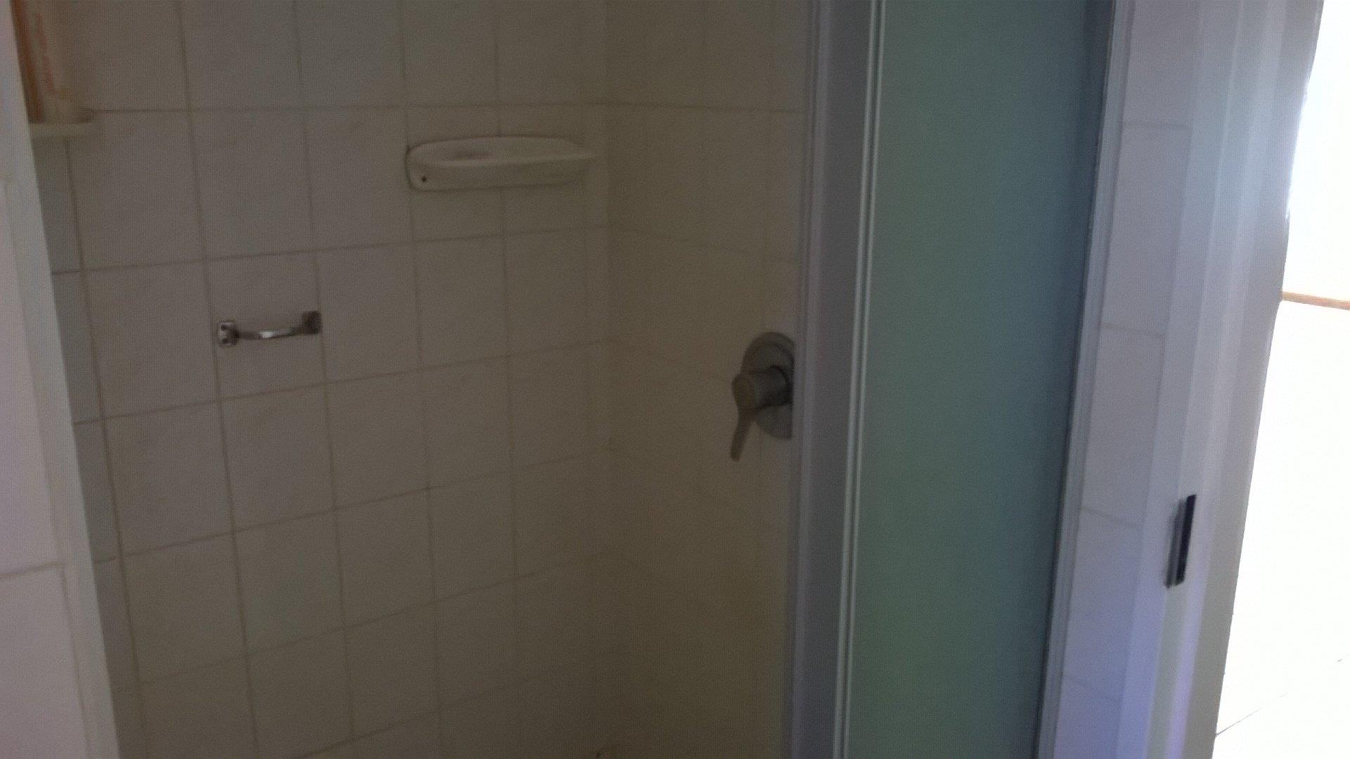 765697_9.jpg