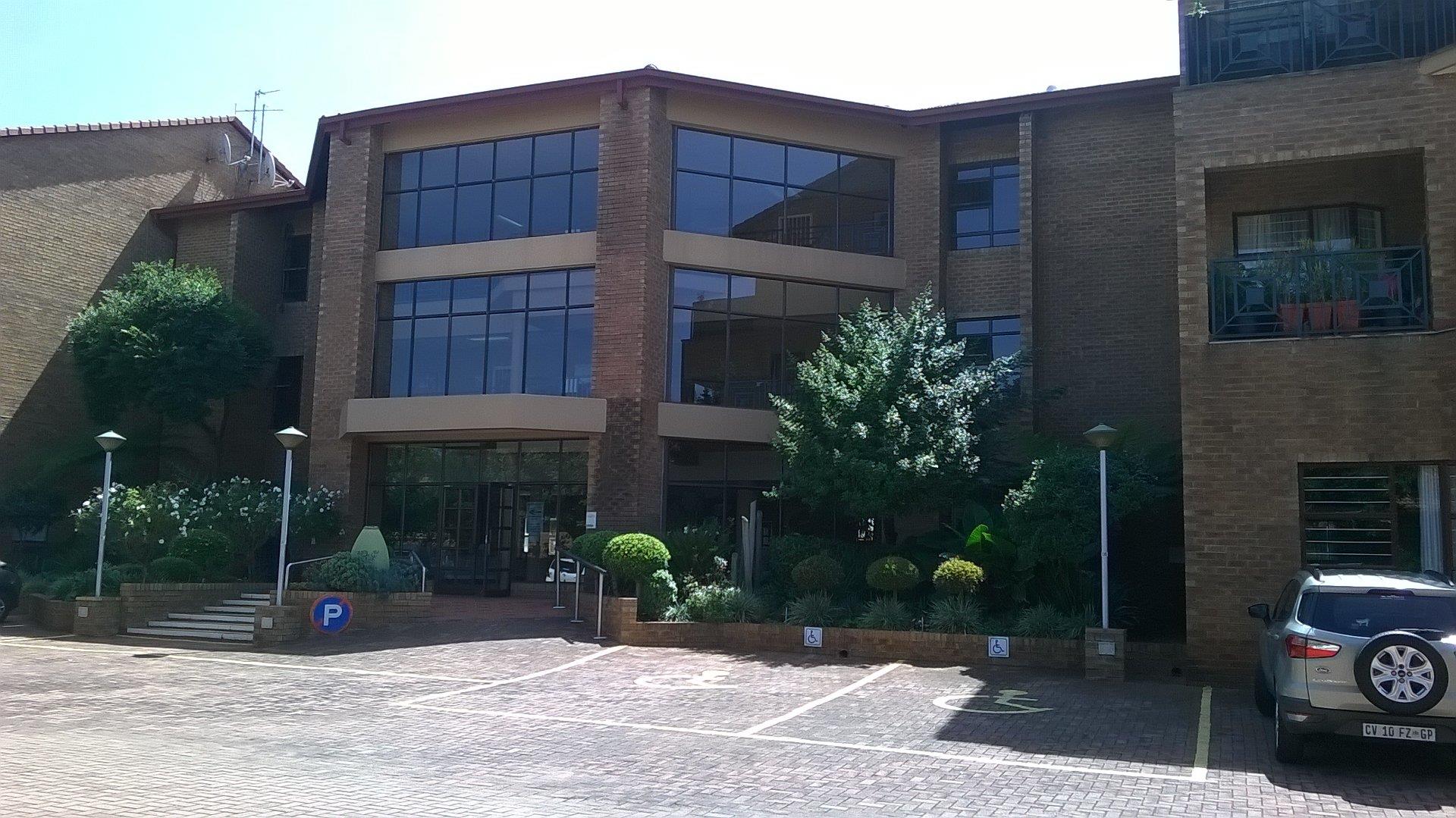 765698_20.jpg