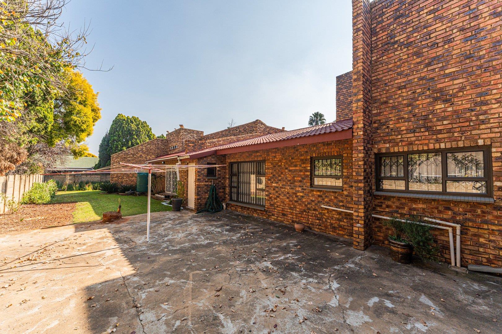 765929_27.jpg