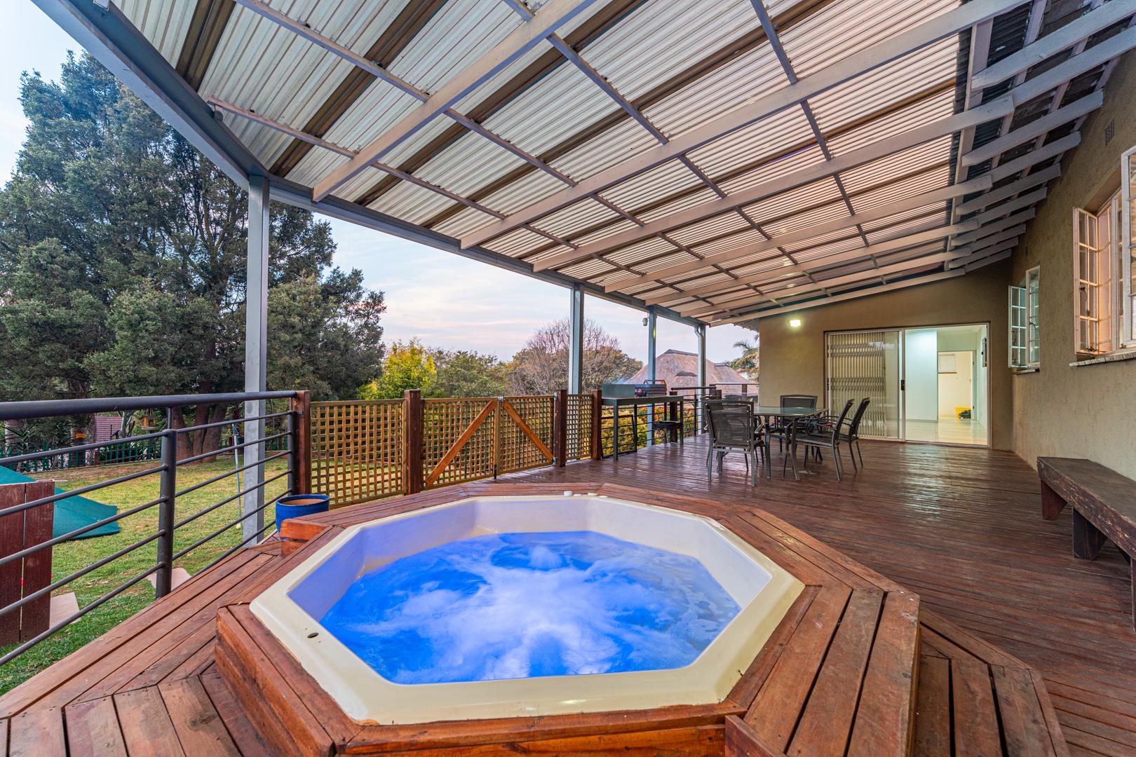 766119_A7407161.jpg
