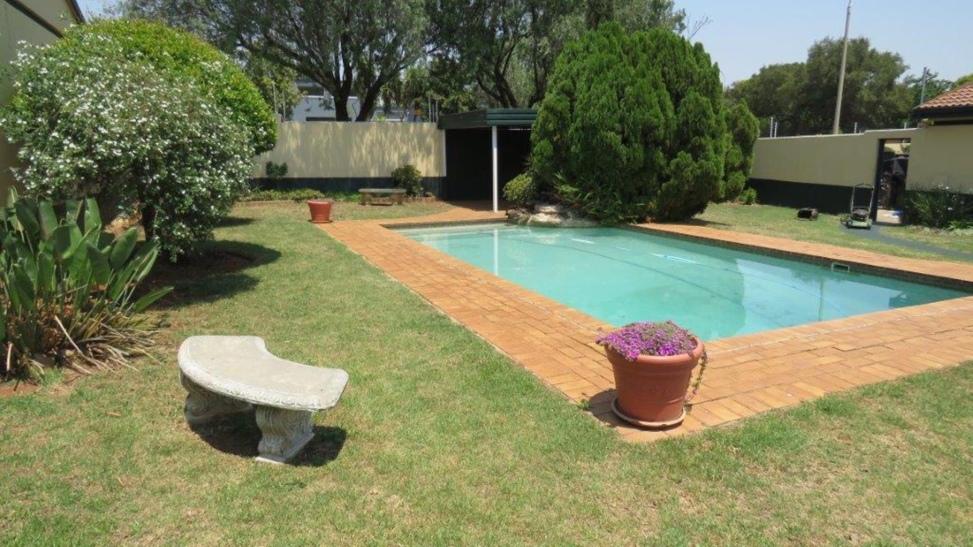 769854_514976_IMG_2600.JPG